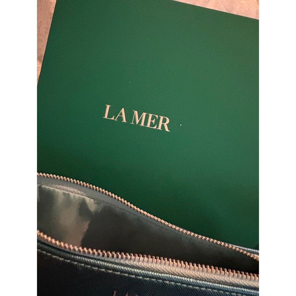 La Mer skincare set of 11 plus bag plus box - Picture 5 of 6